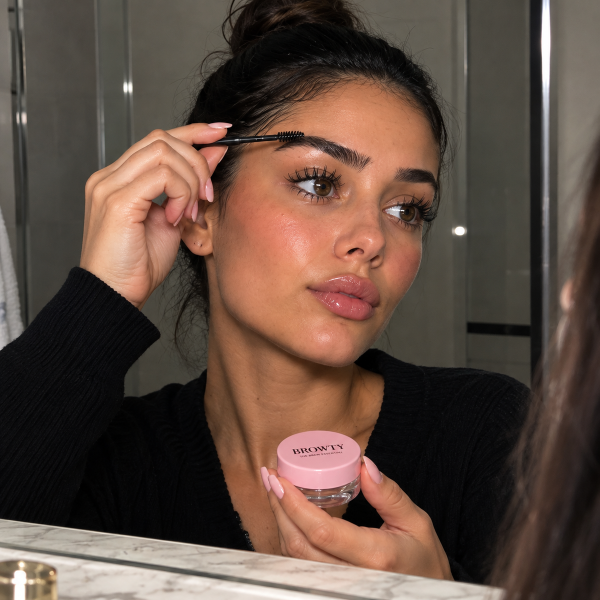 BROWTY™ — Gel Coiffant & Fixateur Sourcils